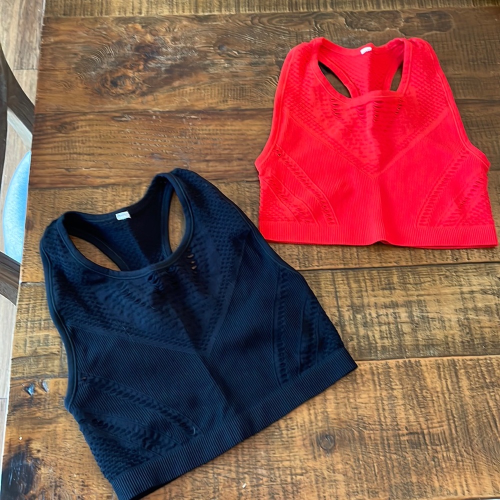 alo sports bras
